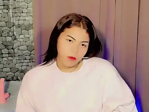 Poppy25_asianhappy webcam