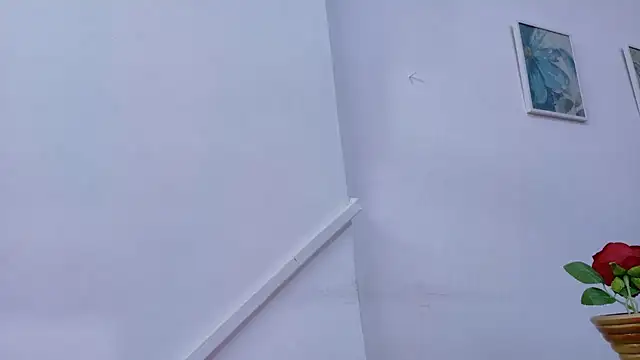 Lizbeth_Rouse webcam