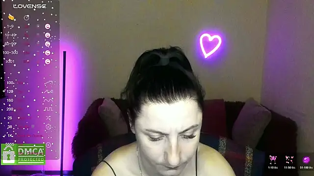 Muse_kitty_jenia webcam