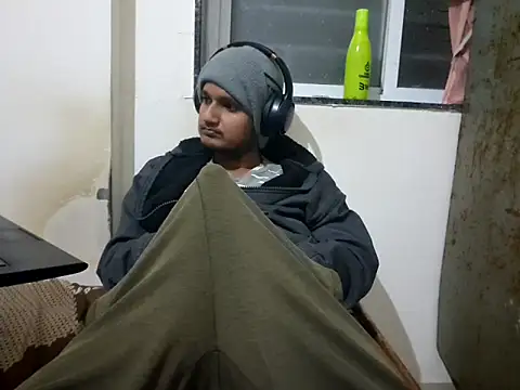 young-hairy-jon webcam