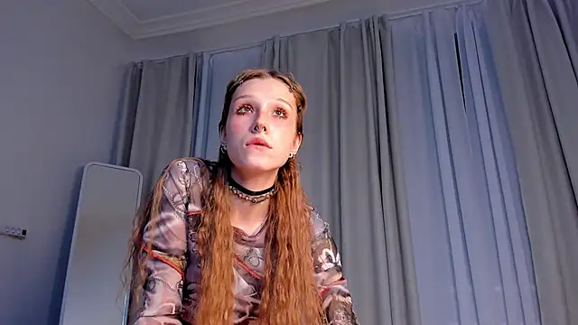 iris_pastels (T teen) - 15 spanks on the ass