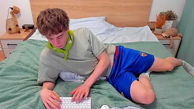 fandi_777 (M twink) - CUM TICKET SHOW