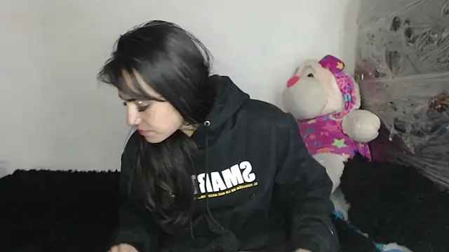 skinny_sweet2411 (F young) - naked