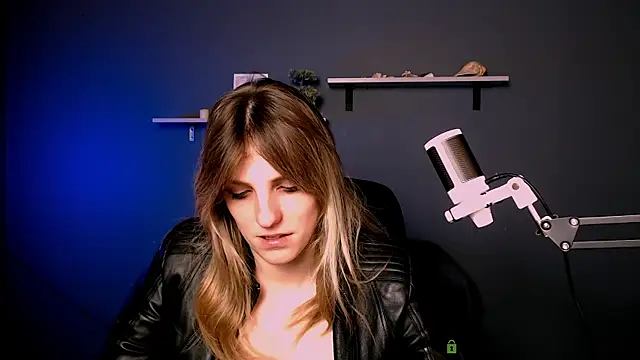 jose_fairy (F young) - flash boobs