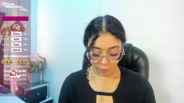 antonelllepiercee webcam