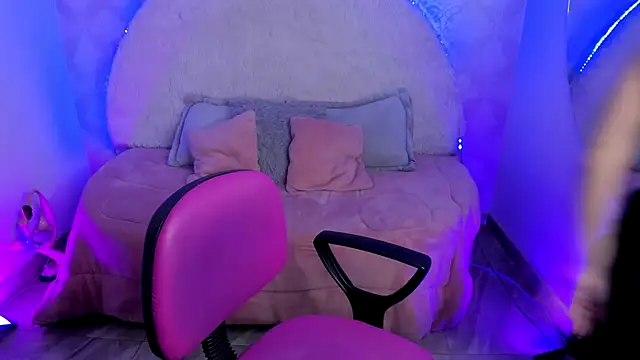 valentina_clk webcam