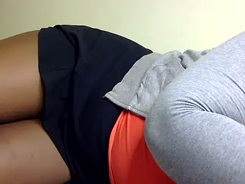 Sexxy_slim_honey webcam