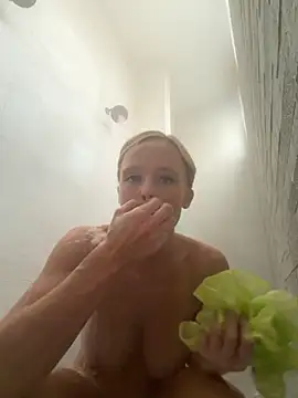 Taylorlove303 webcam