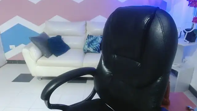 cataleya_eebony webcam