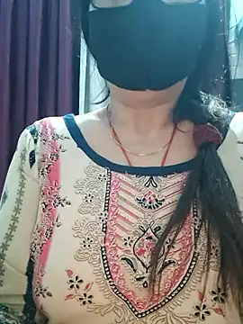 Aishwaryaa_69 live cam screenshot female from India on Clip20 – Short Porn Clips & Live Cams