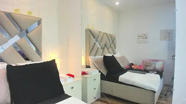 raquell_moore webcam