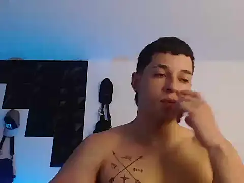 adam_keith webcam stripchat model stream image