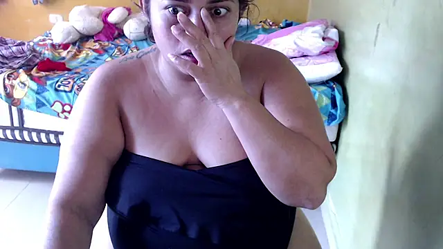 yulieth_bbw webcam