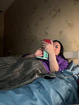 Naughtbaby_2025 webcam