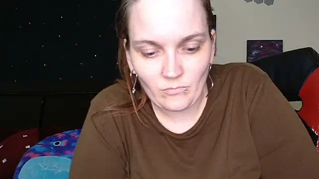 toxiclilly (F milf) - ✨️ Worship and serve Lilly ✨️