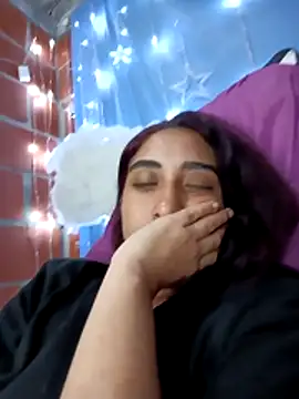 ifeelverywet_andhot webcam