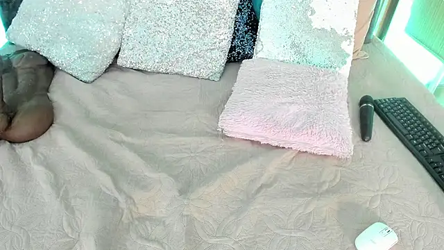 Karlagonzales_ webcam