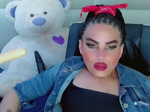 nharabigcock - NharaBigCock's free webcam