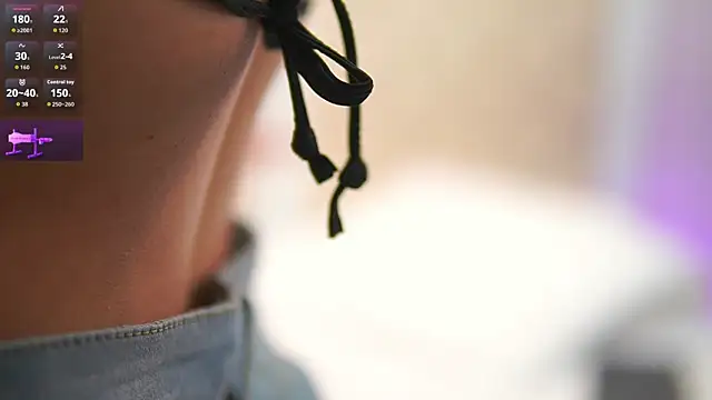 caroline_adams_ webcam