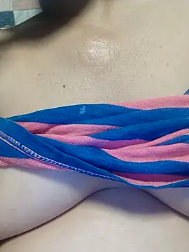 squirtshantal webcam