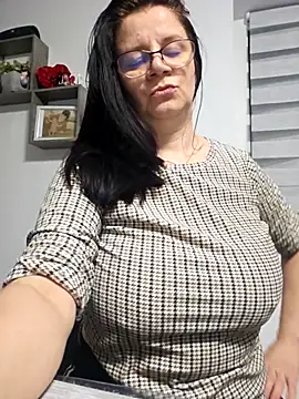 kristenvega (F milf) - Finger pussy