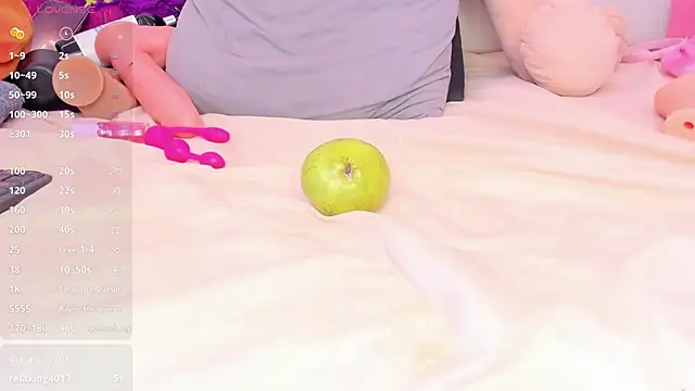 Willow_Wright webcam