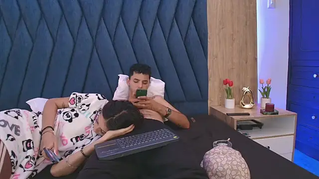 HellAndDante_ webcam