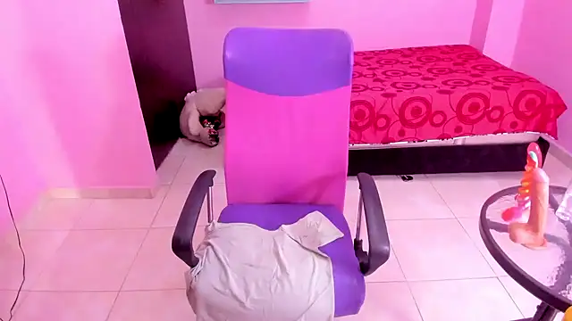 mommy_whore_slut webcam