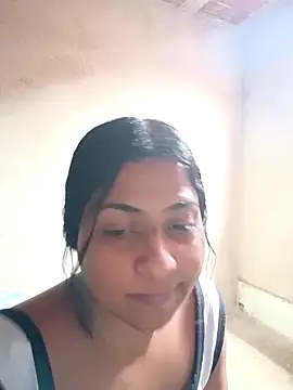 Giselabrunette25 webcam