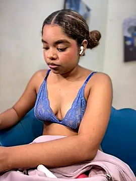 ChristyAddams webcam