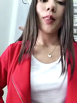 CHARLOTTE__05 webcam