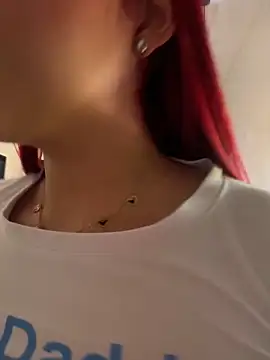 ArieliciousXXX webcam