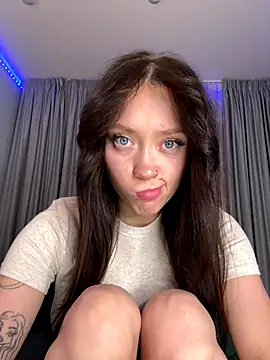 estavista (F young) - Show pussy and slap it