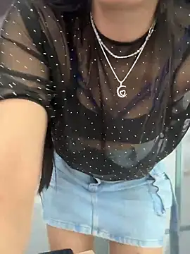 _Bella-Office1 webcam