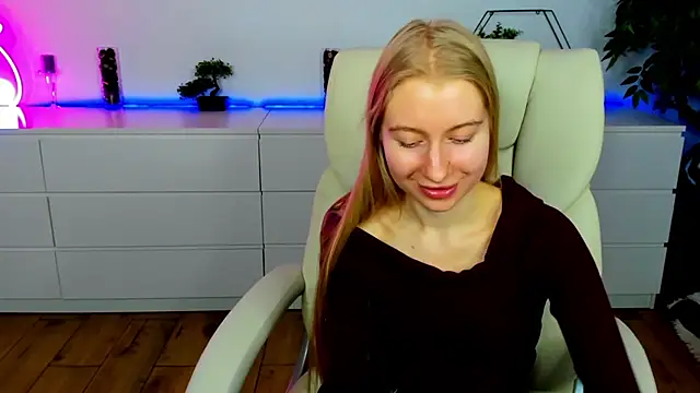 Alina_Blonde