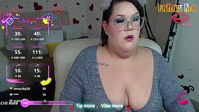 GiannaMorrys webcam