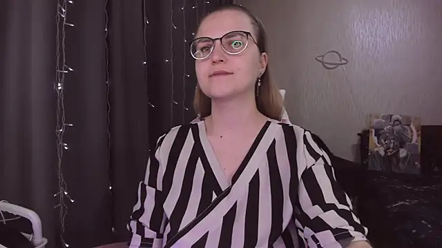 MissBrightShine webcam