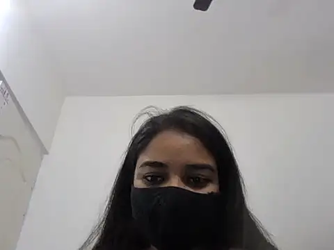 Little_toy_girl webcam