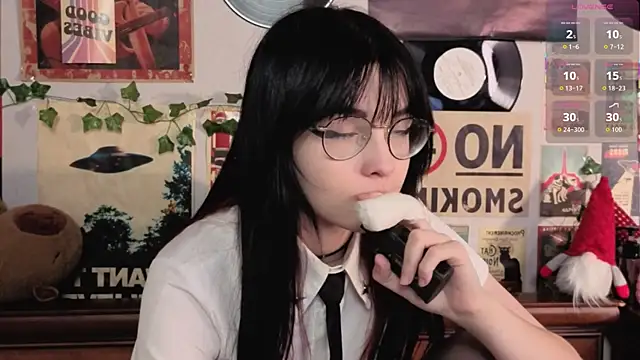 BereniceBattersby webcam