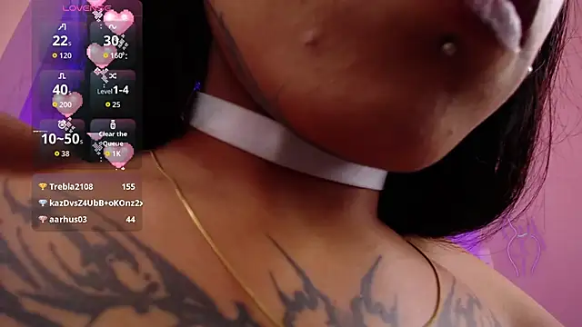 Violetta_Suky webcam