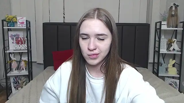 laurahlot - LauraHlot's free webcam - UK Sex Cams