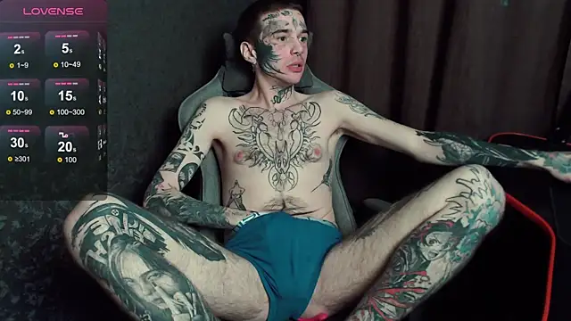 lonelycrystal webcam