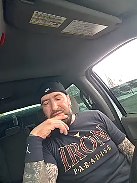 Beardedtattood Live Webcam on {site_name}