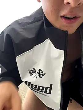 liam_moss (M young) - Squats x7 whitout pants