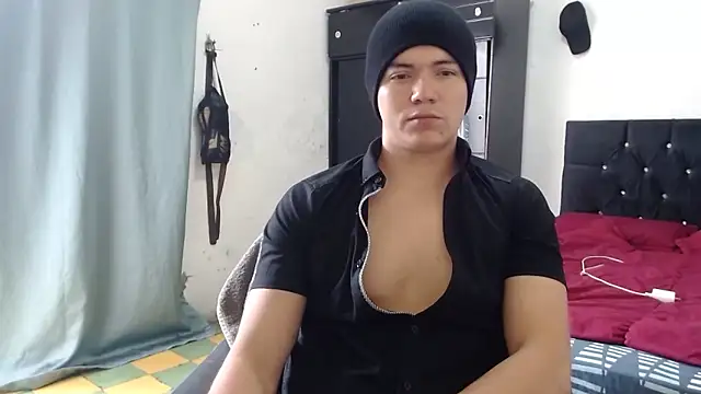 suckmydickbitch97 webcam