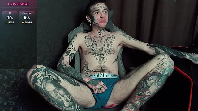 lonelycrystal webcam