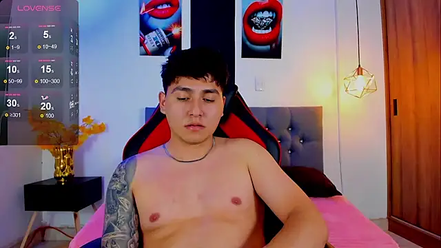 Nicolas_James_Sc webcam