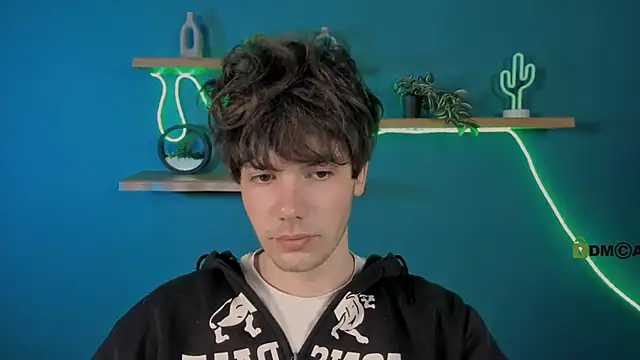 damon_rich (M twink) - My first goal