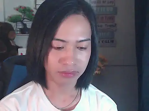 Miracle_TheBrat webcam