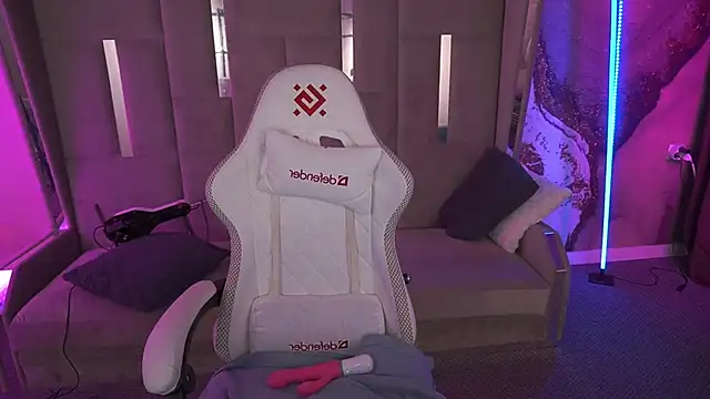 GentleAdellee webcam